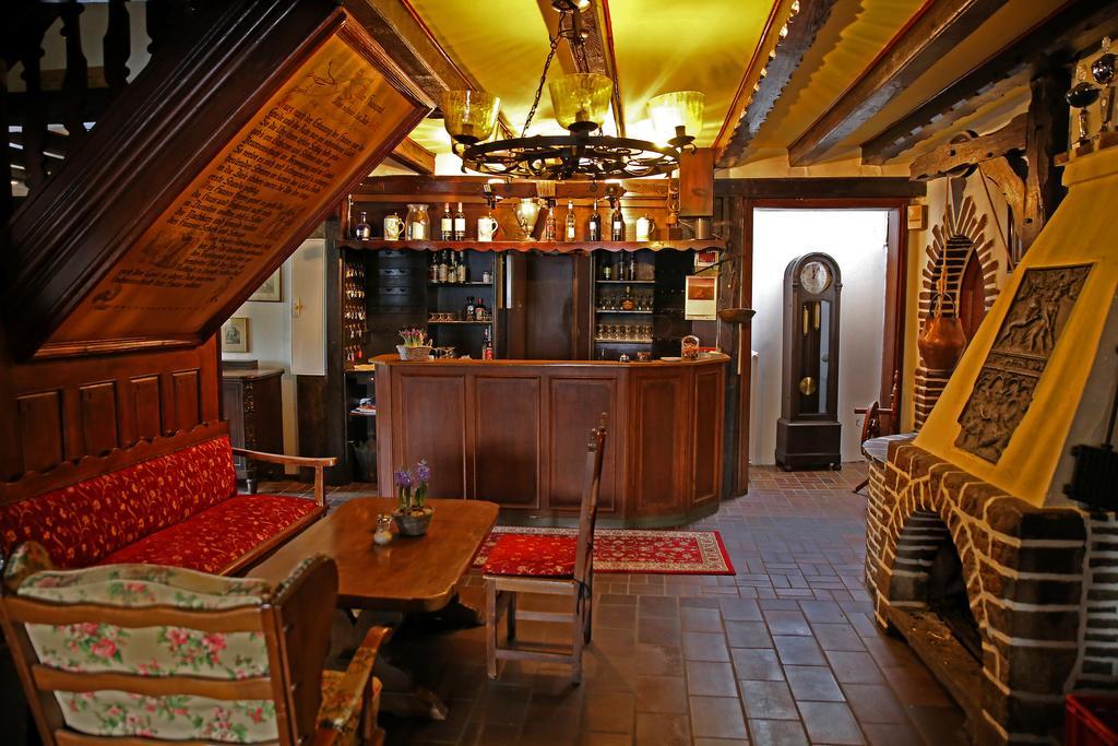 Hotel In Der Strassen Золінген Екстер'єр фото